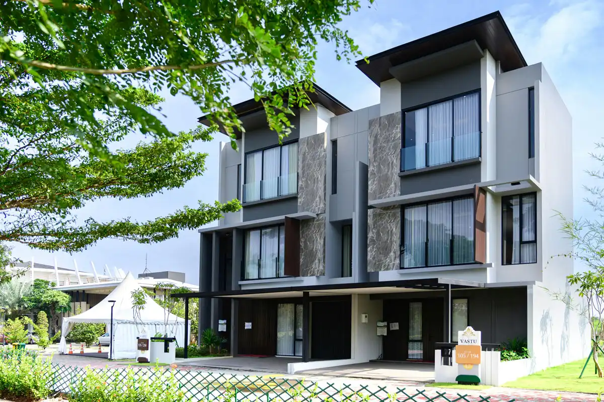 Proyek bangun rumah mewah oleh MegaBangun.ID